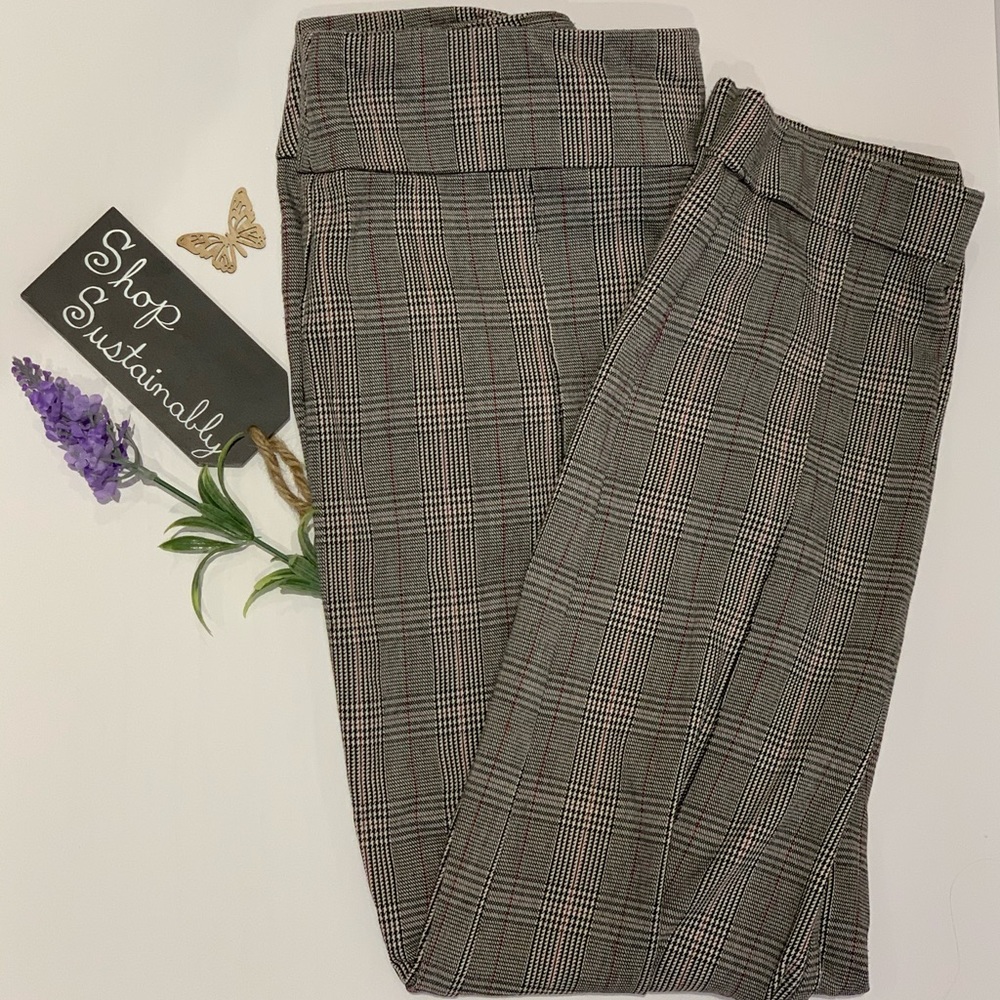 LORD&TAYLOR Plaid Pull on Style Leggings